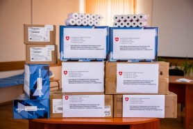 Electrocardiografe și pulsoximetre, donate de Elveția centrelor de sănătate din 25 de raioane ale țării